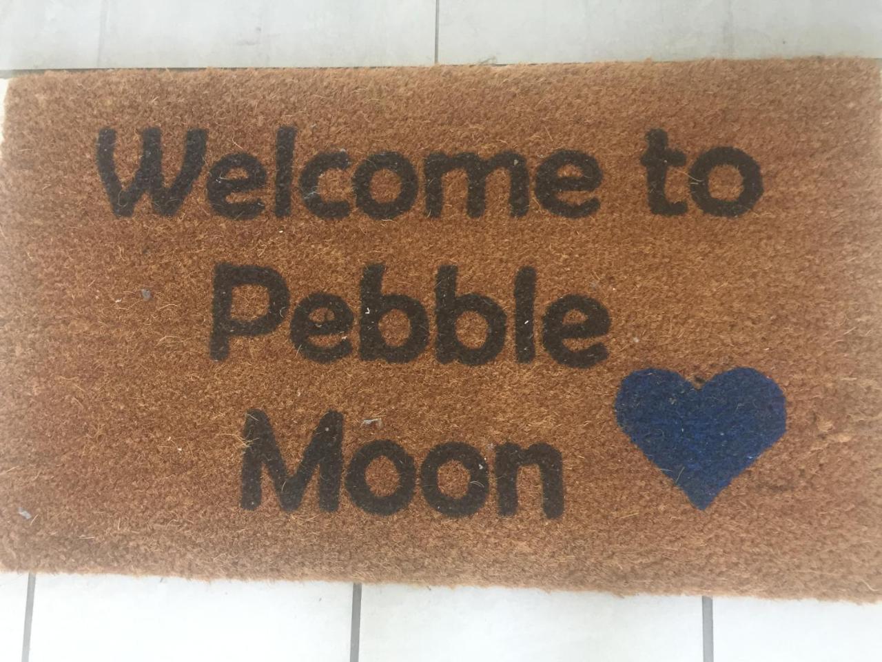 Pebble Moon Holiday Flat Strand Ngoại thất bức ảnh